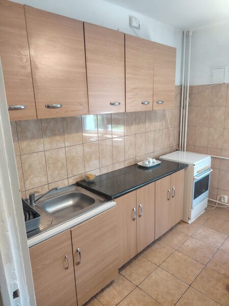 Metrou Dristor, apartament 2 camere de inchiriat.